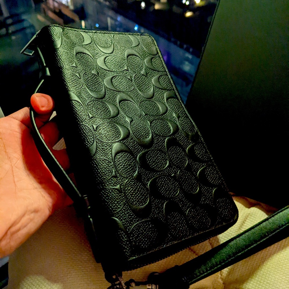Used Coach Black Leather Logo Organiser